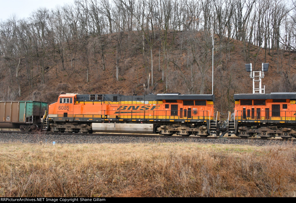 BNSF 6085 Roster shot.